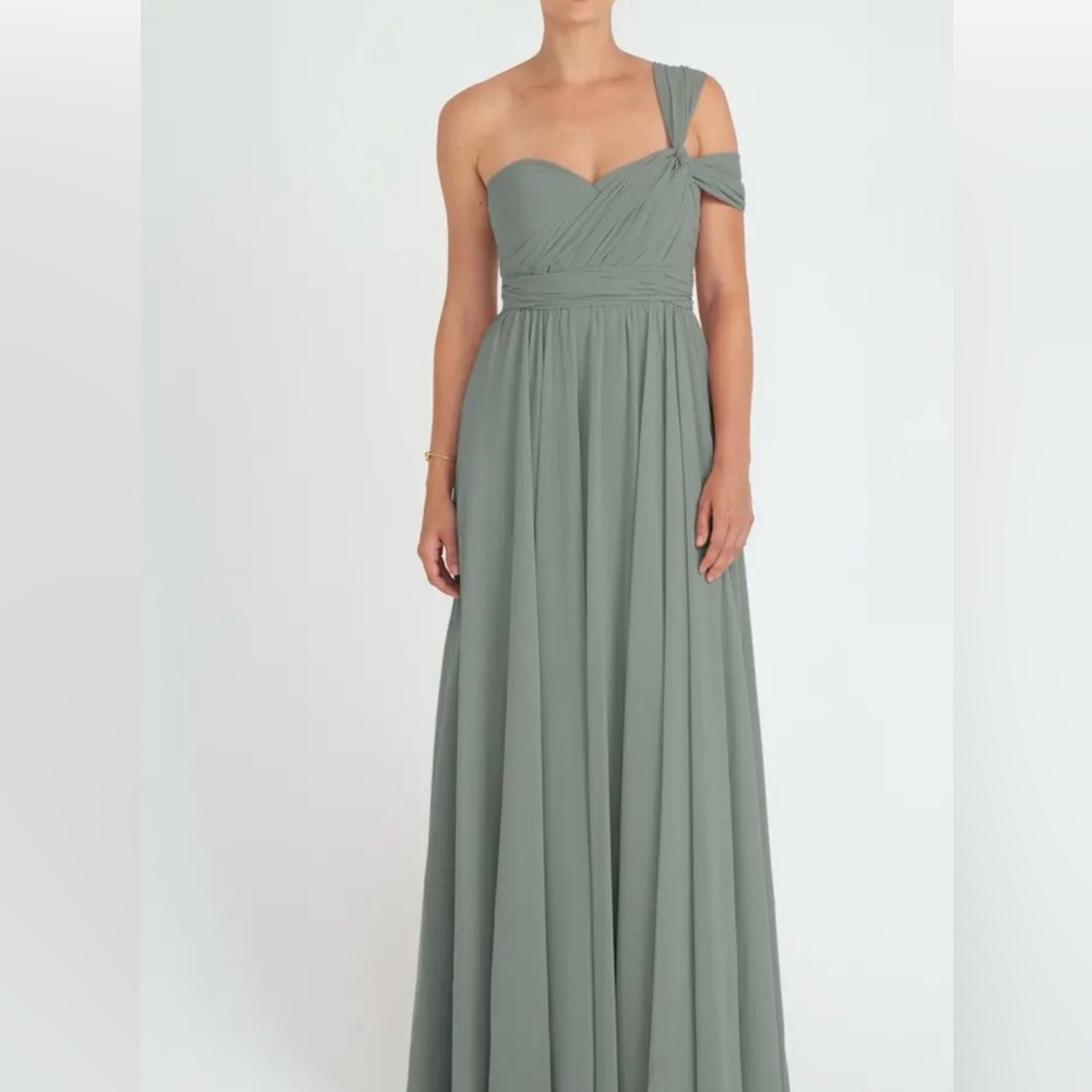 Jenny Yoo The Mira chiffon bridesmaid dress ✨ SIZE 4 in MOSS